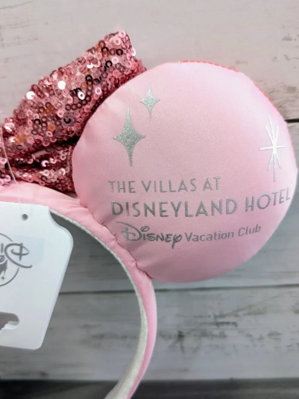 Disney Vacation Club The Villas at Disneyland Hotel Minnie Mouse Ears